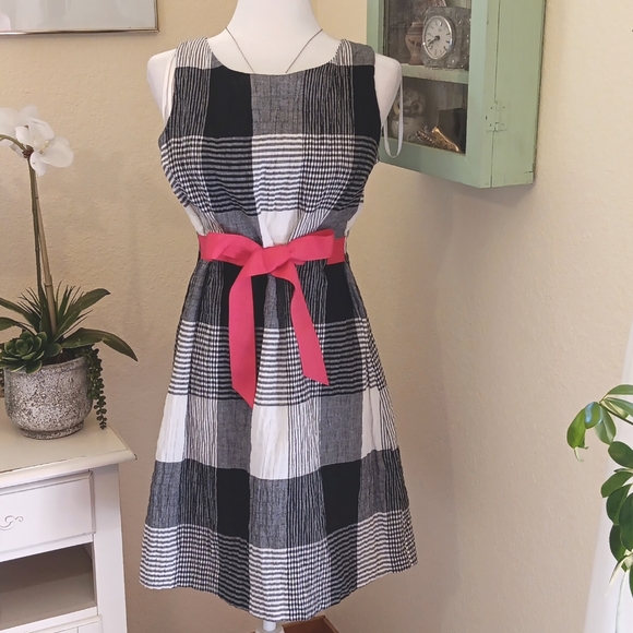 Jessica Howard Lightweight Plaid Dress Preppy. Coastal. - Picture 1 of 11